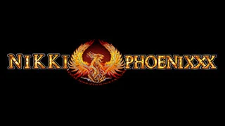 nikki-phoenixxx